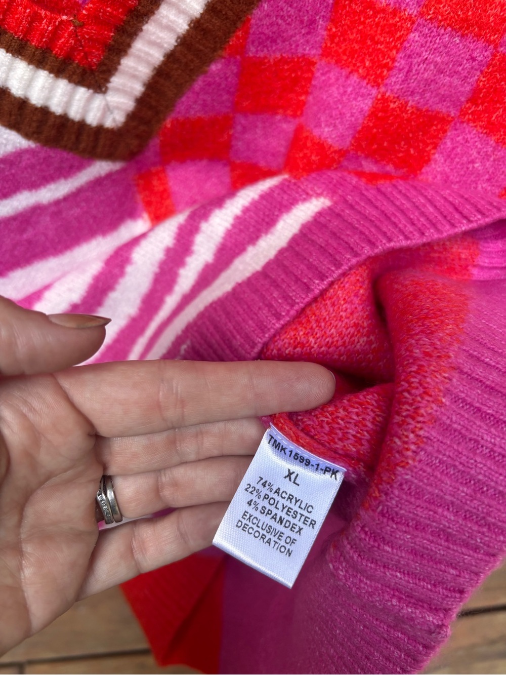 THML Colorblock Sweater Vest XL | Pink Zebra & Checkerboard V-Neck Knit - Picture 6 of 9